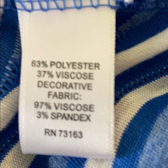 Cable and Gauge Women’s Blue and White High and Low Top Blouse Size L - Picture 8 of 8